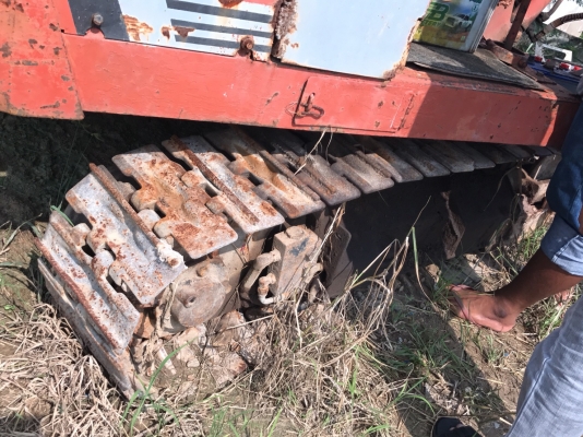 ขายรถดันแบ็คโฮ HITACHI KH40 เครื่อง ISUZU 4 สูบ กระบอกไฮดรอลิค2กระบอก