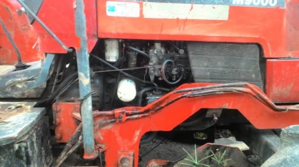 KUBOTA M9000 รถพร้อมใช้ อุปกรณ์ 2ชิ้น ยังใช้งานอยู่ ราคาต่อรองได้ สนใจติดต่อ 0872976734