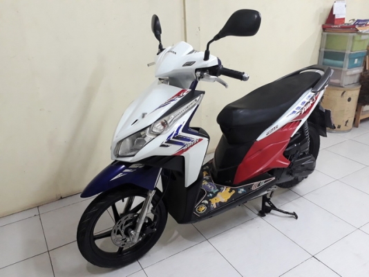 ขายHonda Click110i หัวฉีดปี54 รุ่นไมล์ขาว ล้อแม็ก สภาพดี ขายHonda Click110i หัวฉีดปี54 รุ่นไมล์ขาว ล้อแม็ก สภาพดี