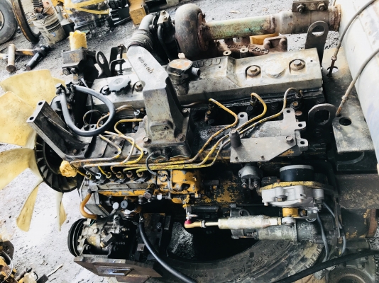 ขายเครื่อง 6D95L พร้อมปั้ม ถอดจาก KOMATSU PC200-6