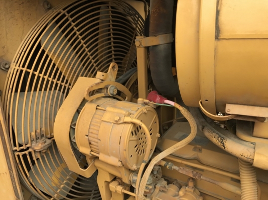 CAT D6M-XL สภาพสวยจัด นำเข้าจากญี่ปุ่น ไม่เคยใช้งานในไทย