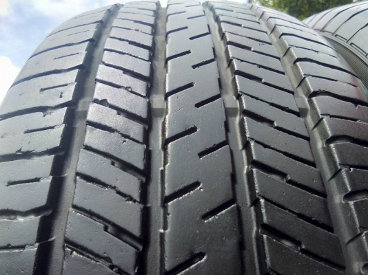 ยาง Yokohama 225/60R17 ปี 14