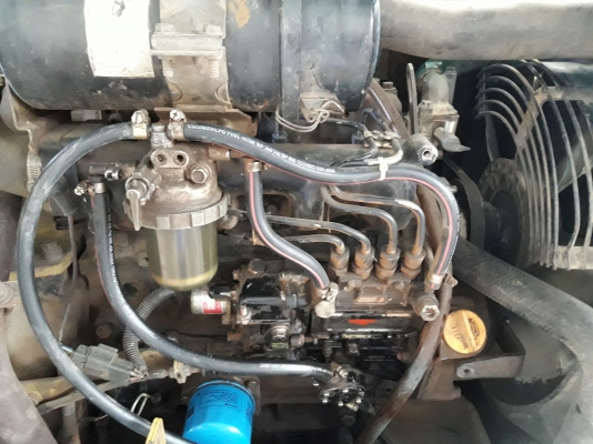 ขายkomatsu pc40-7 ตู้เก๋งพร้อมใช้
