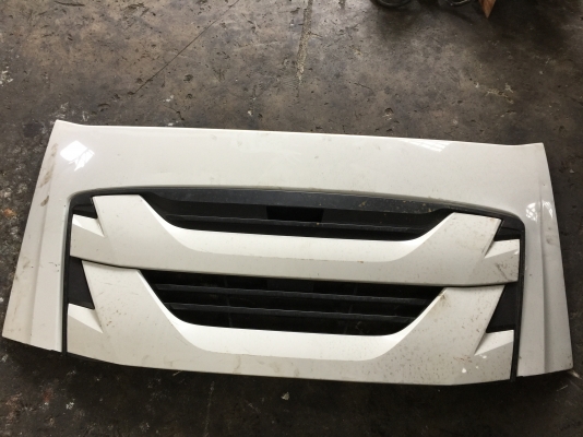 ขายเหมากะจังหน้ารถบรรทุก ISUZU 11 ชิ้น ขายเหมากะจังหน้ารถบรรทุก ISUZU 11 ชิ้น