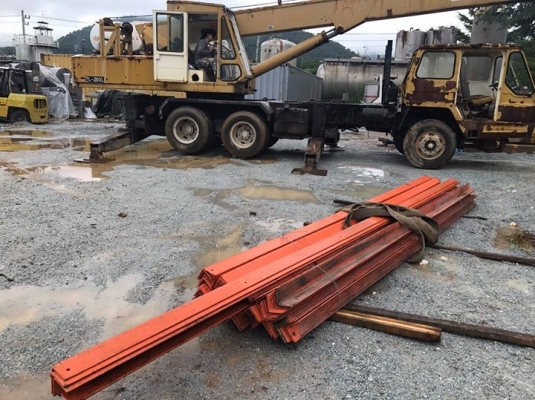 เหล็กฉากสวยๆ ฉาก 4 นิ้ว หนา 6 มิล เหล็กฉากสวยๆ ฉาก 4 นิ้ว หนา 6 มิล