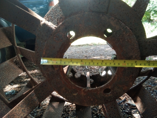 ล้อเหล็กใหญ่ใส่34,36 แรง ล้อเหล็กใหญ่ใส่34,36 แรง