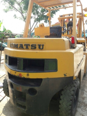 ขายค่ะ โฟล์คลิฟ KOMATSU FD 35-2  เก่าญี่ปุ่นแท้  สภาพดี  พร้อมใช้  โทร 089-7462641  สุวรรรณี