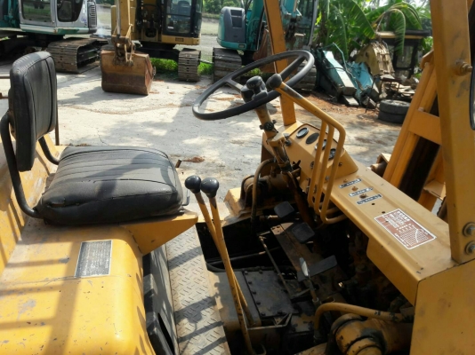 ขายค่ะ โฟล์คลิฟ KOMATSU FD 35-2  เก่าญี่ปุ่นแท้  สภาพดี  พร้อมใช้  โทร 089-7462641  สุวรรรณี