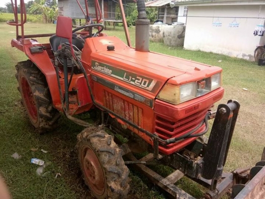 L1 20 สองเพลา ดันหน้า ผาลหลัง พร้อมใช้งาน L1 20 สองเพลา ดันหน้า ผาลหลัง พร้อมใช้งาน