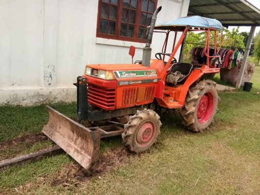 L1 20 สองเพลา ดันหน้า ผาลหลัง พร้อมใช้งาน