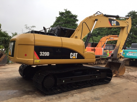 CAT 320D ญี่ปุ่น