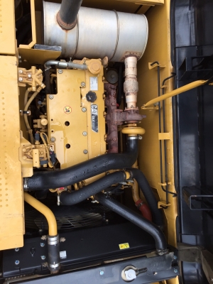 CAT 320D ญี่ปุ่น