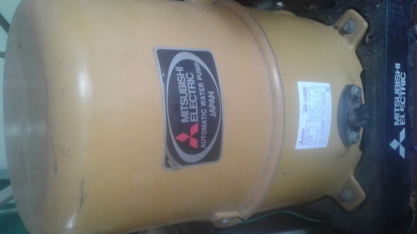 ขายถังนำ้พร้อมขาตั้งและปั้มนำ้อัตโนมัตทั้งชุดแค่ 7500บาท