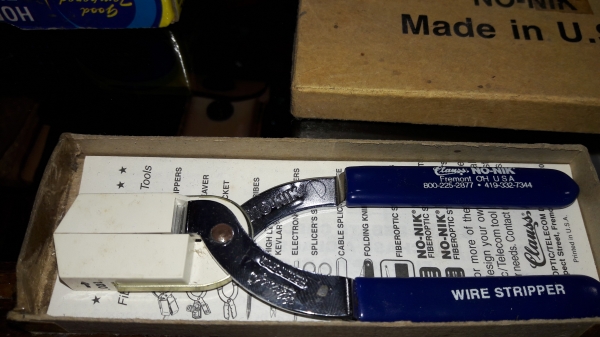 ขายคีมย้ำสายโทรศัพท์ยาว5.5&quot; MADE IN USA.ใหม่เก่าเก็บ