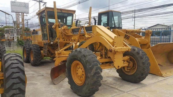 รถเกรด MOTOR GRADER CATERPILLAR 140H S/N. 2ZK05651