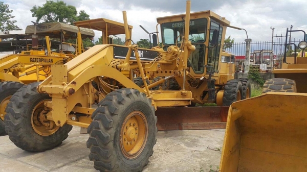 รถเกรด MOTOR GRADER CATERPILLAR 140H S/N. 2ZK05651