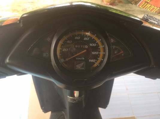 Honda Click สีเทา ราคาถูก เครื่องดี พร้อมใช้งานครับ