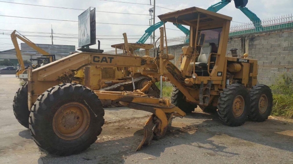 รถเกรด CATERPILLAR 120G