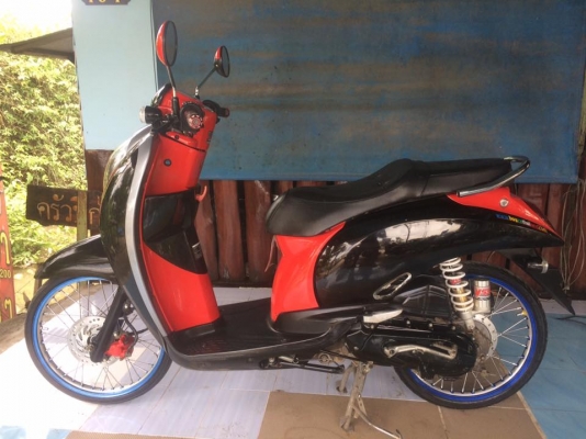Honda Scoopy-i หัวฉีดประหยัด เครื่องดี ราคาถูกครับ Honda Scoopy-i หัวฉีดประหยัด เครื่องดี ราคาถูกครับ