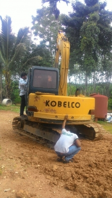 ขายรถแบคโฮ KOBELCO SK60-/// เอกสารเล่ม ราคา 450000