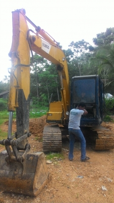 ขายรถแบคโฮ KOBELCO SK60-/// เอกสารเล่ม ราคา 450000