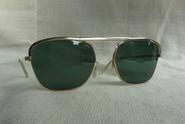 แว่นตาโกลด์ฟิลด์ ยุค &#039;50s แฮนด์เมดฝรั่งเศสในตำนาน ตัวเทพบุตร ! Vintage ESSEL handmade in France