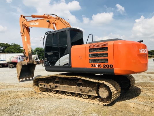 ขาย HITACHI ZX200-5G ไมล์ 10,453 ชม. รถสวยพร้อมใช้งานค่ะ