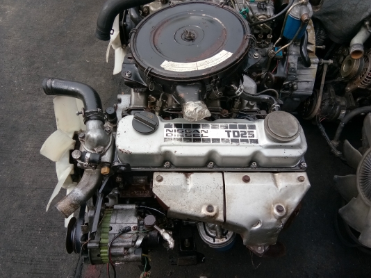 เครื่องยนต์นิสสัน  TD25 เครื่องสวยๆไม่มีไอน้ำไม่ดัน