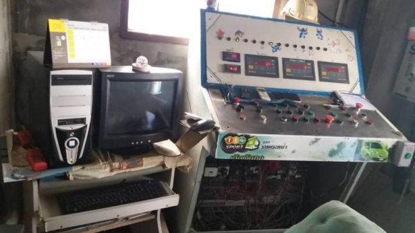 ขาย 1,650,000 บาท แพล้นปูน 1 คิวออโต้. ยี่ห้อ อูลู่ (พร้อมแผงกั้น) สภาพพร้อมทำงาน สินค้า อยู่ นครศรีธรรมราช  090-772-3710 090-772-3708