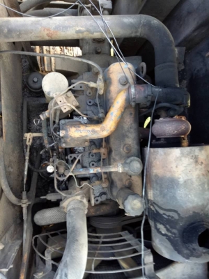 ขาย 235,000 บาท   KOMATSU PC. 100-2เครื่องดี  ปั้มดี โช่หนา  เอกสารชื้อขาย รถอยู่ จ.ร้อยเอ็ด 090-772-3710 090-772-3707