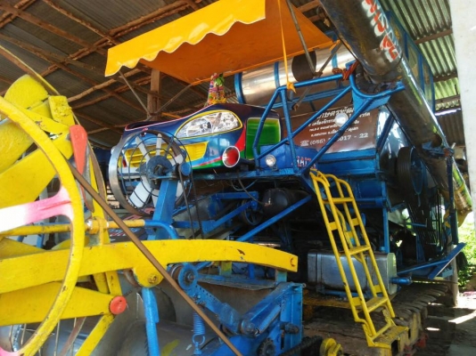 ขายรถเกี่ยวข้าว ปลดหนี้ ราคา700,000 090-8588220 093-3258446 098-4610380 ดูประกาศทั้งหมด  https://www.facebook.com/narong2truck/ www.narong2truck.com www.truck.in.th/498 รับจัดไฟแนนซ์นอกสถานที่ เพจFacebook ณรงค์ ซื้อขายรถมือสอง กลุ่มFacebook ณรงค์ ซื้อขายร