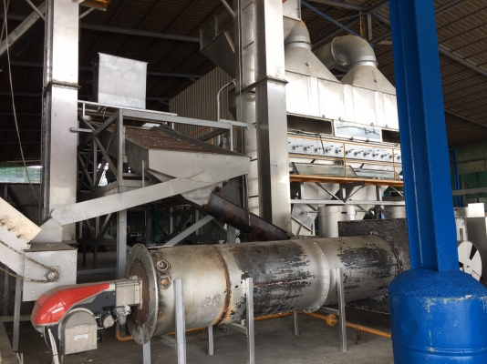 ขาย เครื่องอบ..กากมัน  สภาพพร้อมใช้งาน..อปกรณ์ทั้งหมด ราคา  4,500,000 บาท