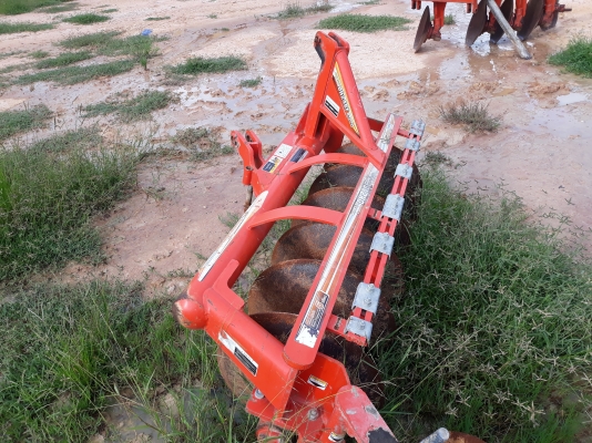 ขายรถไถL4708รถไร่ไม่เคยลงนาใบมีดผาล6พร้อมใช้ครับ ขายรถไถL4708รถไร่ไม่เคยลงนาใบมีดผาล6พร้อมใช้ครับ