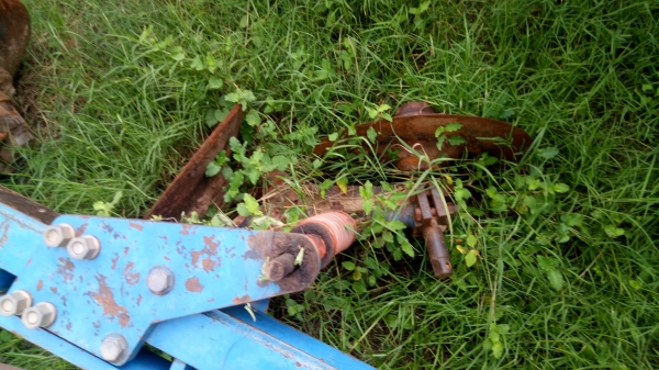 ขายKUbota M7040 สองเพลาพร้อมอุปกรณ์4ชิ้น เล่มพร้อมโอน รถปรถปี52 ขายKUbota M7040 สองเพลาพร้อมอุปกรณ์4ชิ้น เล่มพร้อมโอน รถปรถปี52