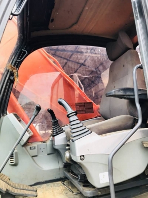 ขาย 1,450,000 DOOSAN DX225LCA ไมล์ 6,xxx ชม. ไฟฟ้าครบ เครื่อง ปั๊มดี  ช่วงล่างเต็ม รถสวยพร้อมใช้ เอกสารเล่มทะเบียน  รถอยู่ ปทุมธานี ราคา 1,450,000บาท 090-772-3710 090-772-3708