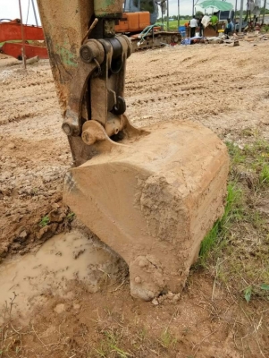 ขาย 1,980,000 บูมยาว 18 m.KOBELCO sk 200-8 yn 12 super ทำงาน 13,000 ชม. เล่มทะบียน ไฟฟ้าครบ เครื่องดี ปั้มแรง เอวแน่น ช่วงล่างเต็ม แอร์เย็น  รถอยู่ ปทุมธานี 090-772-3710 090-772-3708