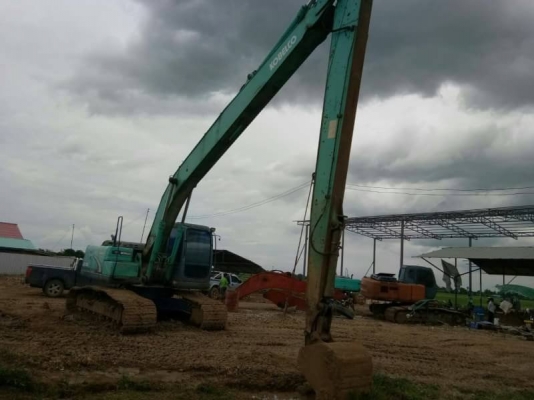 ขาย 1,980,000 บูมยาว 18 m.KOBELCO sk 200-8 yn 12 super ทำงาน 13,000 ชม. เล่มทะบียน ไฟฟ้าครบ เครื่องดี ปั้มแรง เอวแน่น ช่วงล่างเต็ม แอร์เย็น  รถอยู่ ปทุมธานี 090-772-3710 090-772-3708