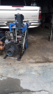 เครื่องไอซากิ 2 สูบ 13 แรง เก่าญี่ปุ่น พร้อมใช้ พร้อมแท่นเครื่อง ราคา19500 บาท เครื่องไอซากิ 2 สูบ 13 แรง เก่าญี่ปุ่น พร้อมใช้ พร้อมแท่นเครื่อง ราคา19500 บาท