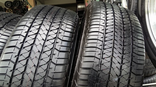 ขายล้อแม็กป้ายแดง dmax 18" พร้อมยางปี17 สนใจติดต่อร้าน ก.เจริญการยางครับ 081-3747940 ขายล้อแม็กป้ายแดง dmax 18" พร้อมยางปี17 สนใจติดต่อร้าน ก.เจริญการยางครับ 081-3747940