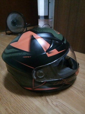 หมวกกันน๊อคREAL-BEON,เสื้ออินเนอร์WorkingWicking,การ์ดหลังFox,ฟรีการ์ดศอก-เข่าFox หมวกกันน๊อคREAL-BEON,เสื้ออินเนอร์WorkingWicking,การ์ดหลังFox,ฟรีการ์ดศอก-เข่าFox