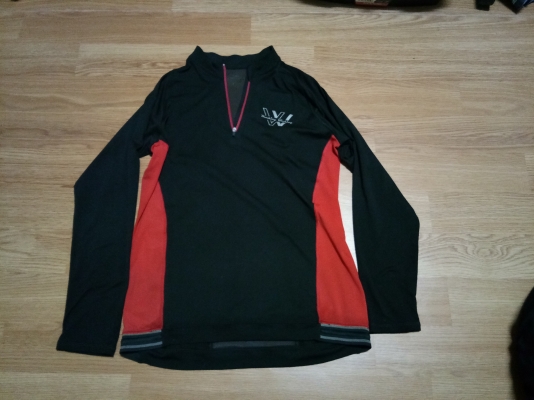 หมวกกันน๊อคREAL-BEON,เสื้ออินเนอร์WorkingWicking,การ์ดหลังFox,ฟรีการ์ดศอก-เข่าFox หมวกกันน๊อคREAL-BEON,เสื้ออินเนอร์WorkingWicking,การ์ดหลังFox,ฟรีการ์ดศอก-เข่าFox