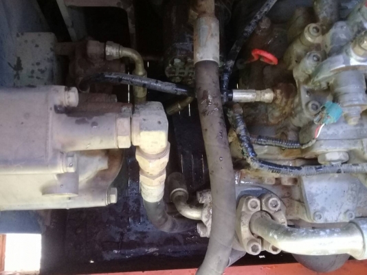 HITASHI 200 ZS-1 ใช้งาน10500ช.ม ไฟฟ้าตรบ ช่วงล่างเต็ม