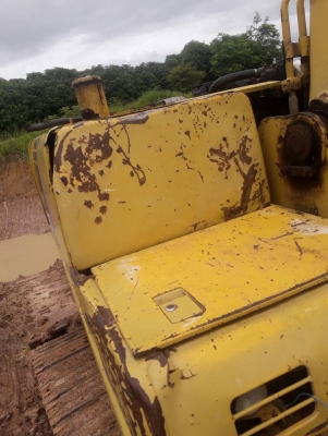 KOMATSU PC200-7 เอกสารเล่มทะเบียน สนใจโทรมาเลยครับ ราคา 830,000 บาท