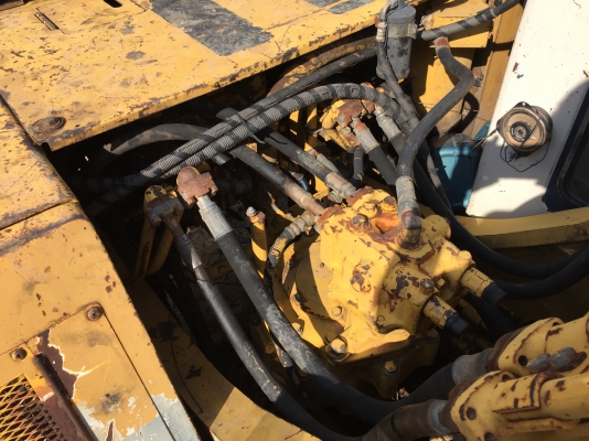 PC200-5..เดิมๆสภาพดี สวย.. คอนโทนสั้น ไฟครบ เอวแน่น ช่วงล่างสวย