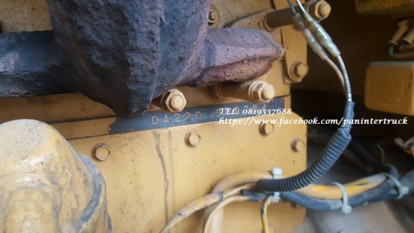 ขายถูกสุดๆ รถตักล้อยาง แบบต่อแขน-ตักพืชไร่ KOMATSU - JH30B  ขับเคลื่อน 2เพลา ,เลี้ยวล้อ, เกียร์ทอร์ค ,พร้อมใช้งาน , ราคาเพียง 355,000 บาท สนใจติดต่อ 0819337688