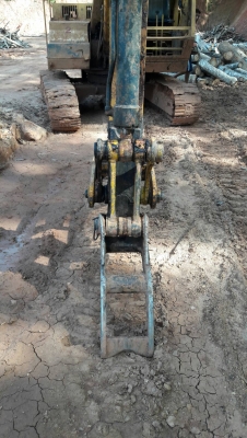 ขายรถแบคโฮ KOBELCO SK 60 หัวคีปพร้อมบุ้งกี๋ ราคา 250000