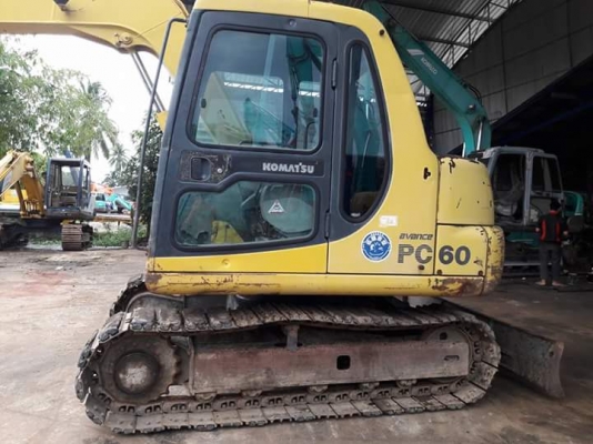มาใหม่ค่ะ..KOMATSU PC60-7 เก่าญี่ปุ่นแท้ เดิมๆๆ 2,XXX ชั่วโมง มีผานหน้า...สภาพสวย พร้อมใช้ โทร 089-3818694 ดวงนภา มาใหม่ค่ะ..KOMATSU PC60-7 เก่าญี่ปุ่นแท้ เดิมๆๆ 2,XXX ชั่วโมง มีผานหน้า...สภาพสวย พร้อมใช้ โทร 089-3818694 ดวงนภา