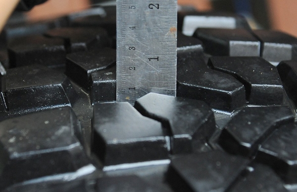 ยาง BF MUD KM2 265 75 16 ปี 15 ยาง BF MUD KM2 265 75 16 ปี 15