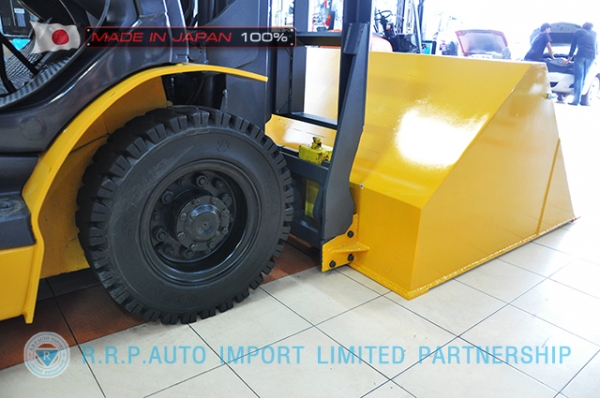 ขายรถโฟล์คลิฟท์มือสอง KOMATSU รุ่น FG20HC-573134 นำเข้าจากประเทศญี่ปุ่น 100\% ไม่เคยใช้งานในไทย