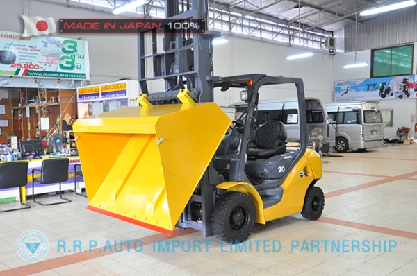 ขายรถโฟล์คลิฟท์มือสอง KOMATSU รุ่น FG20HC-573134 นำเข้าจากประเทศญี่ปุ่น 100\% ไม่เคยใช้งานในไทย